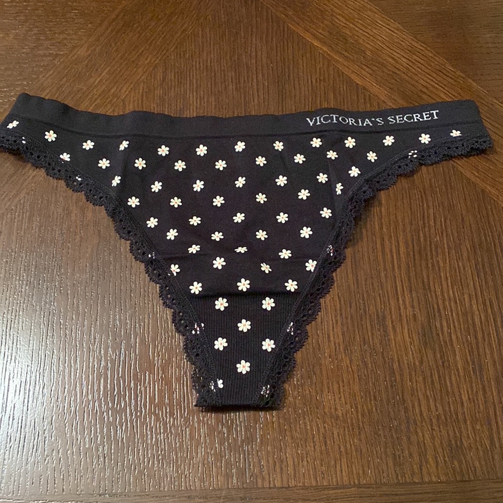Victoria’s Secret Thong Panty